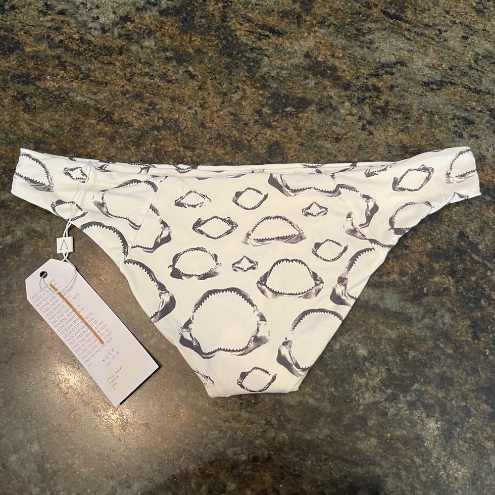 Boys + Arrows Shark Jaws Bikini Bottoms Medium - Picture 2 of 8